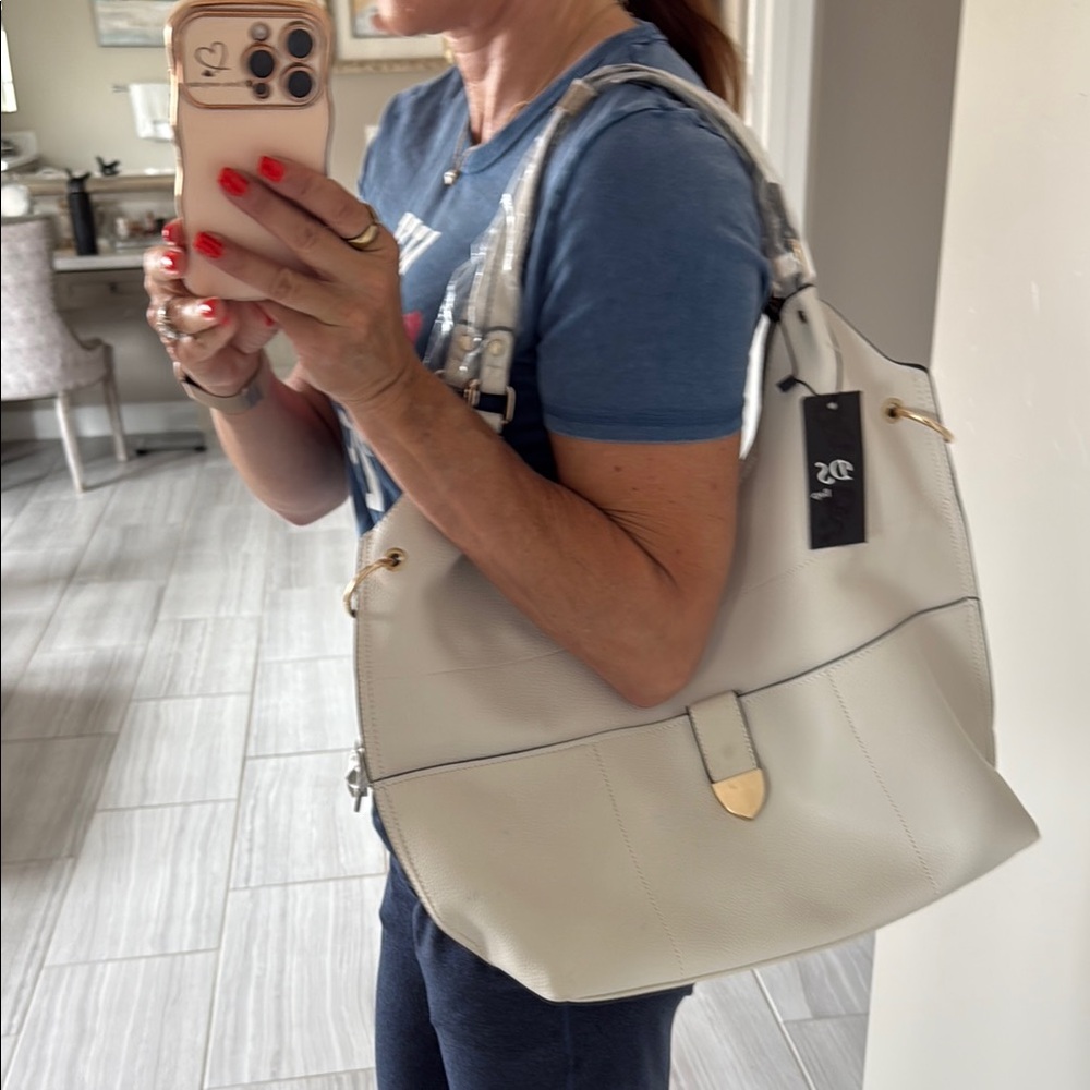Elegant Cream Women's Bag - Picture 3 of 6